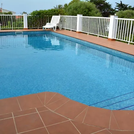 Chalet Para 6 En San Lluis Menorca *